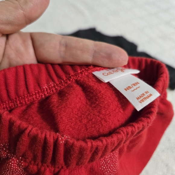 Cat & Jack Red Valentine Dinosaur Set - Picture 4 of 6